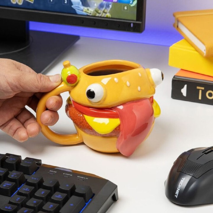 Taza 3D Durrr Burguer Fortnite 450ml
