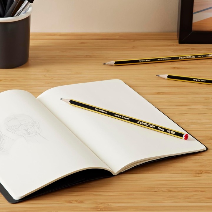 Staedtler Noris lápiz 2HB (pack 12 unidades) + Goma y sacapuntas