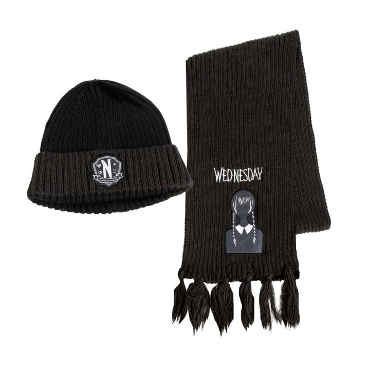 Set gorro y bufanda Miercoles