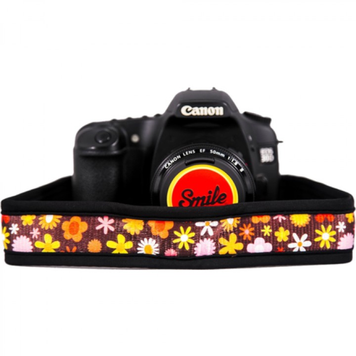 Smile Camera Strap Hungup - Retro