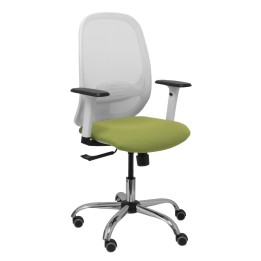 Piqueras y Crespo Silla Cilanco blanca malla blanca asiento bali verde oliva brazo regulable base cromada ruedas de parque