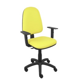 Piqueras y Crespo Silla Ayna similpiel amarillo brazos regulables