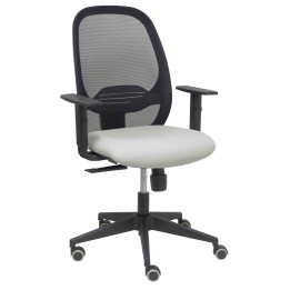 Piqueras y Crespo Silla Cilanco negra malla negra asiento bali gris claro brazo regulable.