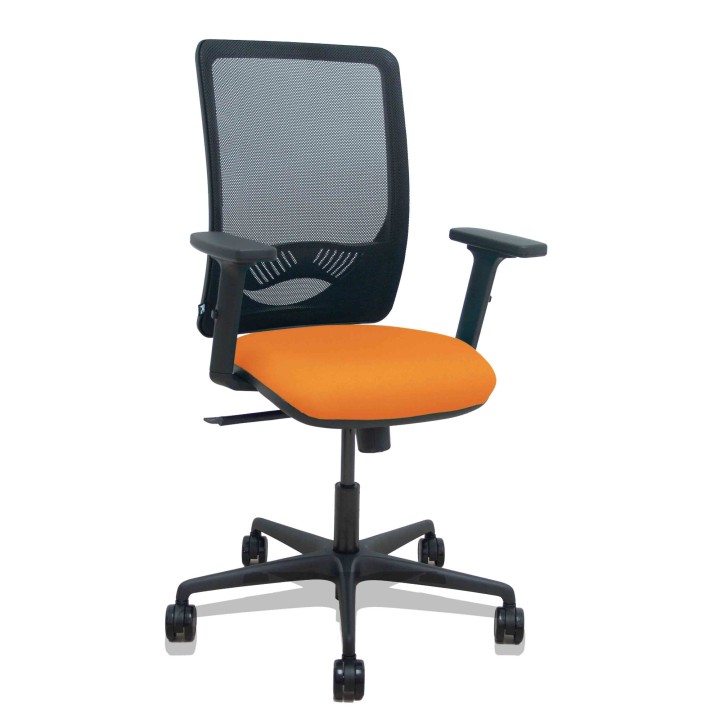 Piqueras y Crespo Silla Zulema sincro malla negra asiento bali naranja brazos 2D ruedas 65mm
