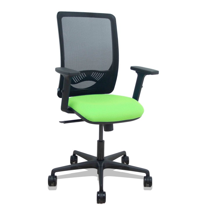 Piqueras y Crespo Silla Zulema sincro malla negra asiento bali pistacho brazos 2D ruedas 65mm