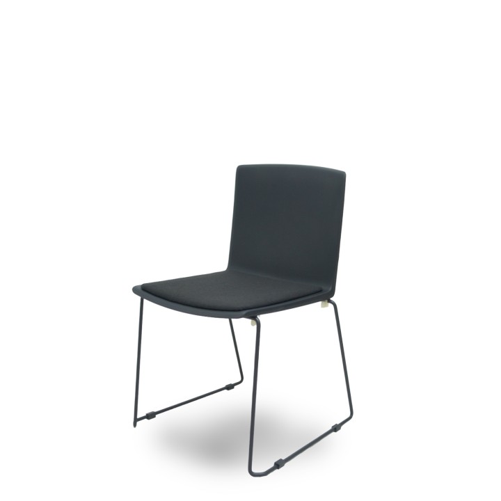 Piqueras y Crespo Pack 5 sillas Opti523 PVC negro asiento tela color negro
