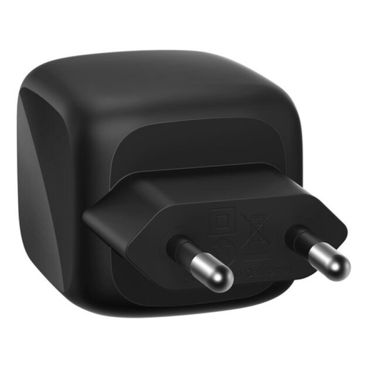 Belkin WCH019kqBK Universal Negro Corriente alterna Carga rápida Interior