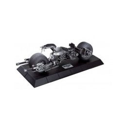 Dc batman the bat-pod die-cast sculpture
