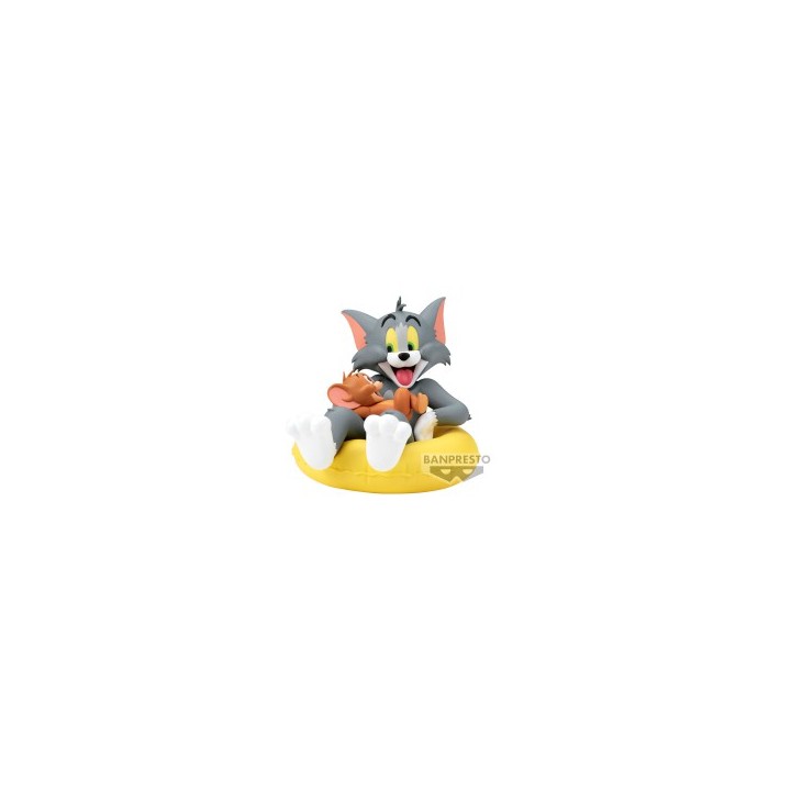 Figura Banpresto Tom y Jerry disfrutando en flotador 10cm