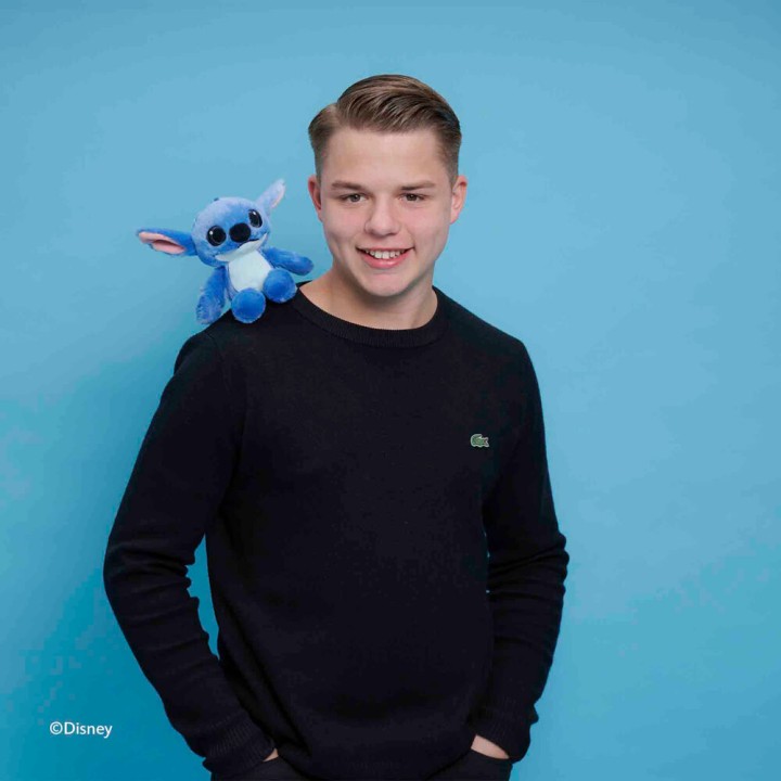 Peluche hombro Stitch La Pelicula Disney 12cm