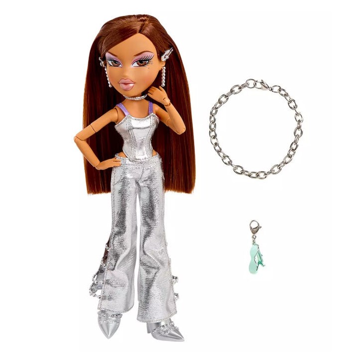 Muñeca Yasmin + Charmz Stylin Bratz