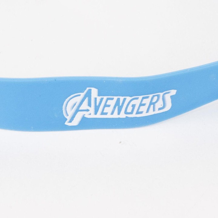 Set toalla + gafas natacion Los Vengadores Avengers Marvel