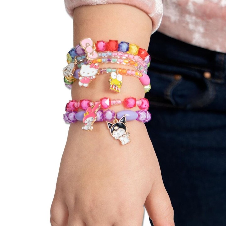 Diseña tus propias pulseras Hello Kitty and Friends