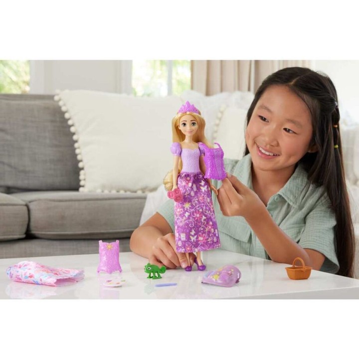 Muñeca Rapunzel Historias Magicas Princesas Disney