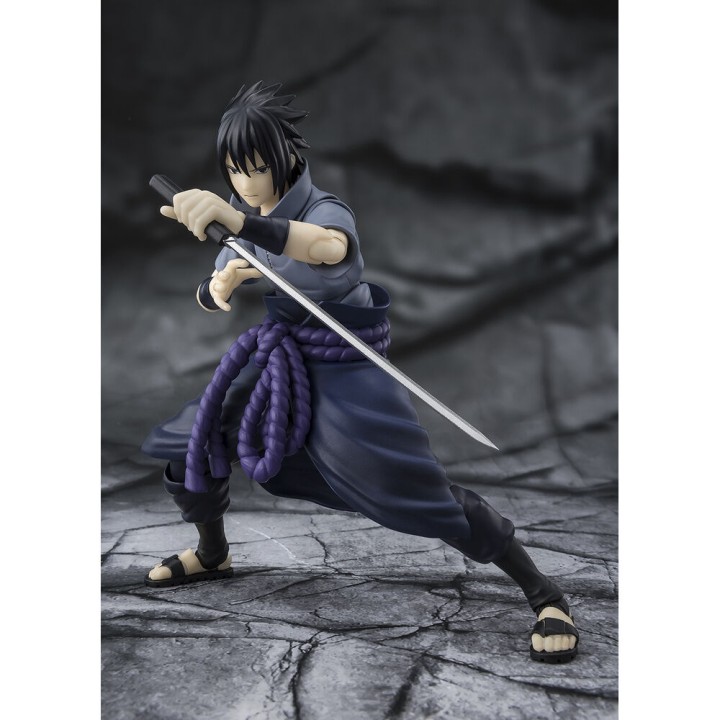 Figura S.H.Figuarts Sasuke Uchiha Solitary Shinobi Naruto Shippuden 14,5cm