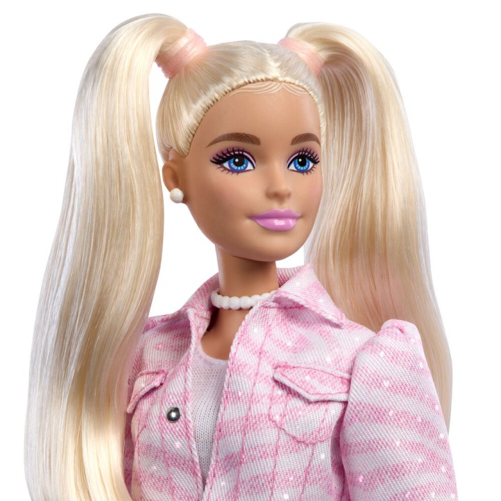 Muñeca Chaqueta Vaquera Deluxe Barbie