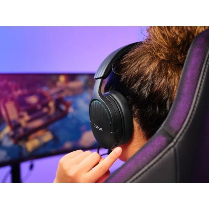 AURICULARES + MICROFONO TRUST GAMING RGB GXT 491 FAYZO HEADSET WIRELESS
