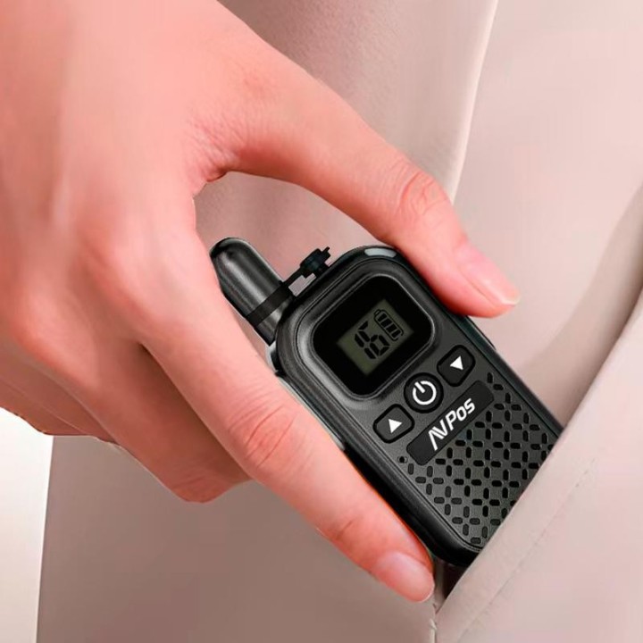 WALKIE TALKIE AVPOS COMM X25 + CABLE USB C 1YR GARANTIA