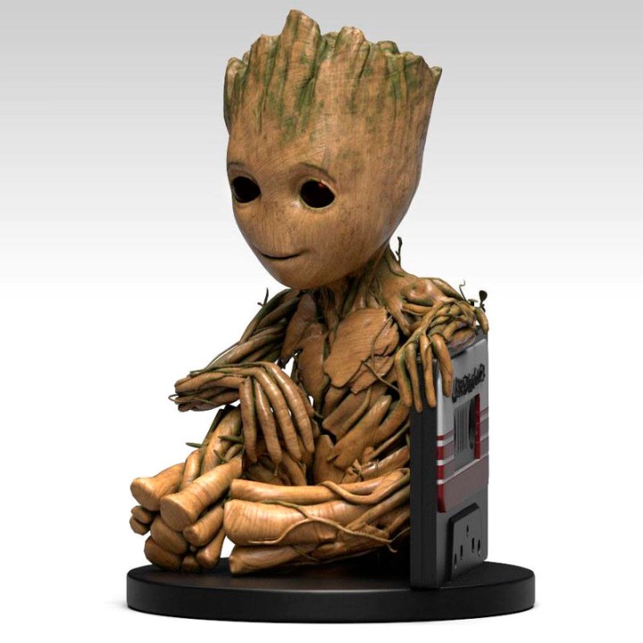 Figura hucha Baby Groot Cassette Guardianes de la Galaxia 2 Marvel