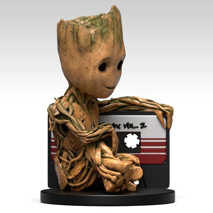 Figura hucha Baby Groot Cassette Guardianes de la Galaxia 2 Marvel
