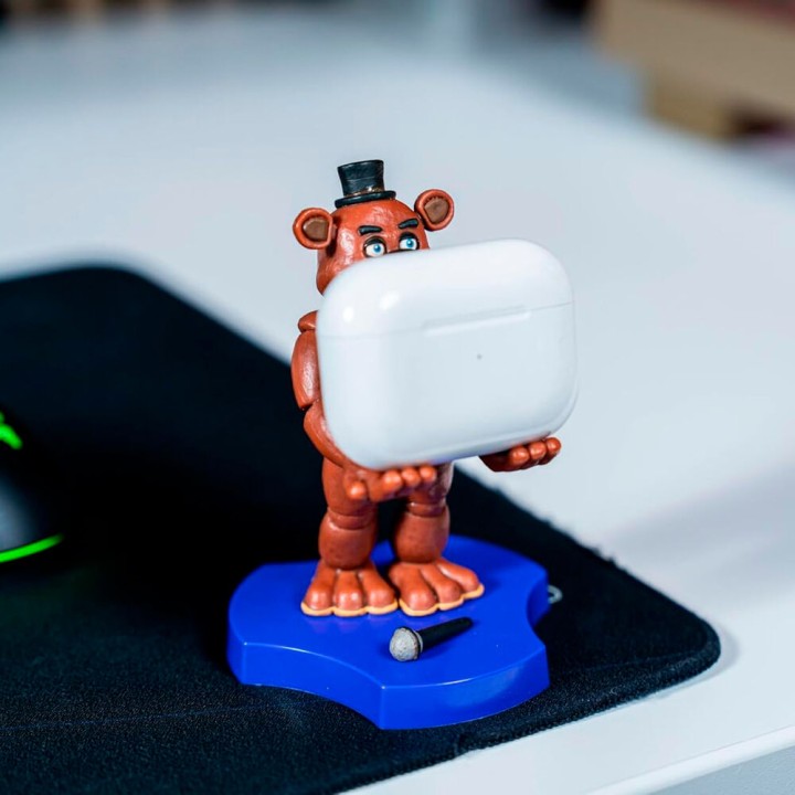 Mini Cable Guy Freddy Five Nights at Freddy's